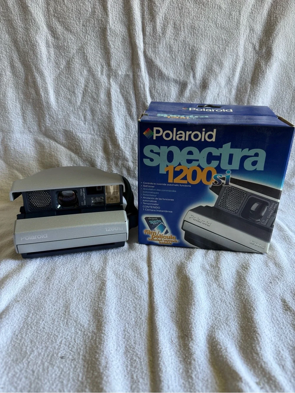 Vintage Polaroid Spectra 1200Si Instant Camera with Box and Manual